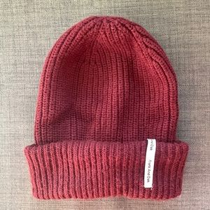 FRANK AND OAK Ribbed Burgandy/Maroon Knit Beanie Toque Winter Hat. Unisex